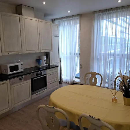 Andyshaun Service Appartments *